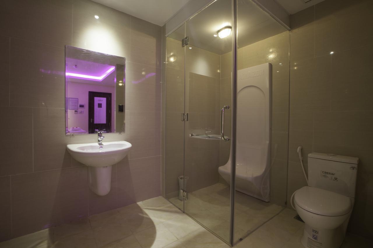 Khanh Linh Hotel Pleiku Exteriör bild