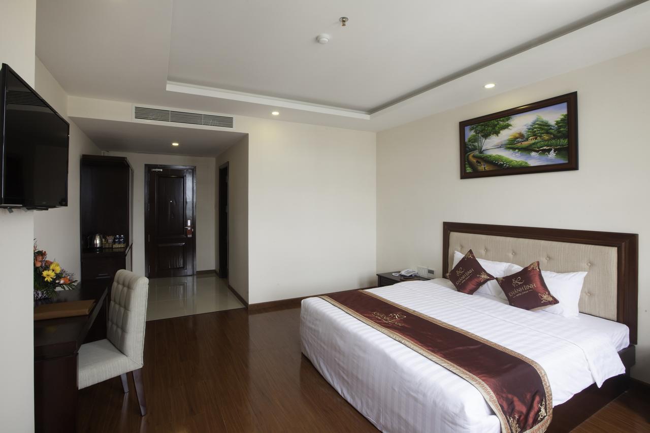 Khanh Linh Hotel Pleiku Exteriör bild